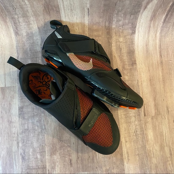 Nike Shoes - Nike SuperRep Cycle